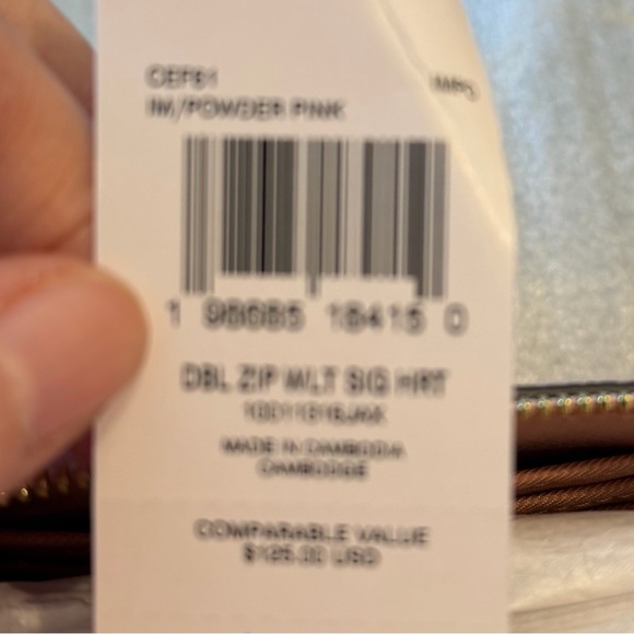 Coach Powder Pink Signature Wristlet - Picture 8 of 16